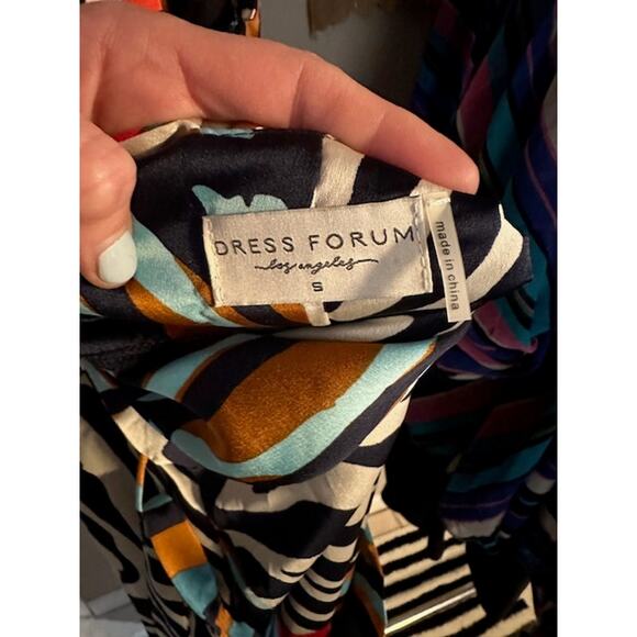 Dress Forum Los Angelos Halter Maxi Dress with POCKETS! - Picture 6 of 8